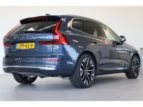 Volvo XC60 thumbnail 3