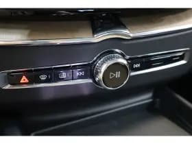 Volvo XC60 thumbnail 41