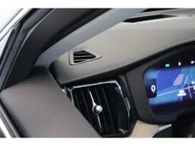 Volvo XC60 thumbnail 49