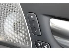 Volvo XC60 thumbnail 11