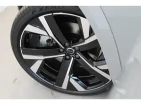Volvo XC60 thumbnail 40