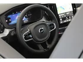 Volvo XC60 thumbnail 42