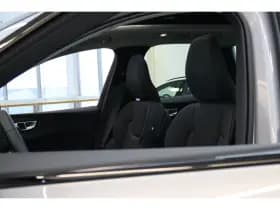 Volvo XC60 thumbnail 22