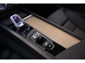 Volvo XC60 thumbnail 41