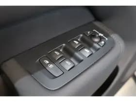 Volvo XC60 thumbnail 49