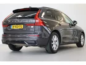 Volvo XC60 thumbnail 3