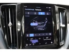 Volvo XC60 thumbnail 25
