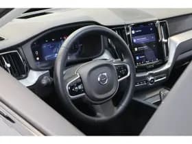 Volvo XC60 thumbnail 43