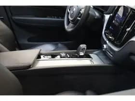 Volvo XC60 thumbnail 45