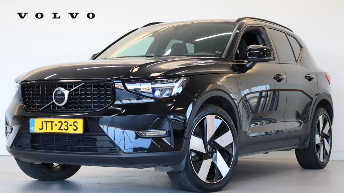 Volvo XC40 — foto 1