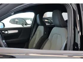 Volvo XC40 thumbnail 16