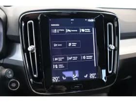 Volvo XC40 thumbnail 43