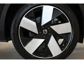 Volvo XC40 thumbnail 7