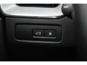 Volvo XC60 thumbnail 40
