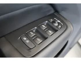 Volvo XC60 thumbnail 45