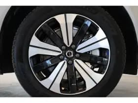 Volvo XC60 thumbnail 7