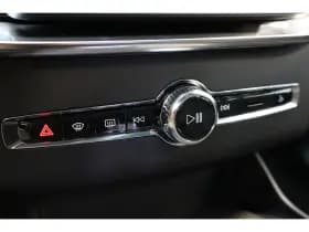 Volvo XC90 thumbnail 40