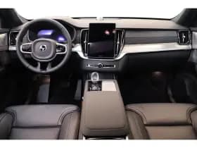 Volvo XC90 thumbnail 5