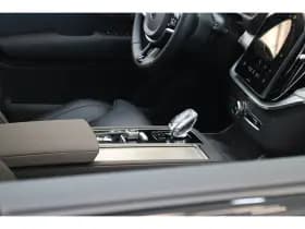 Volvo XC90 thumbnail 49