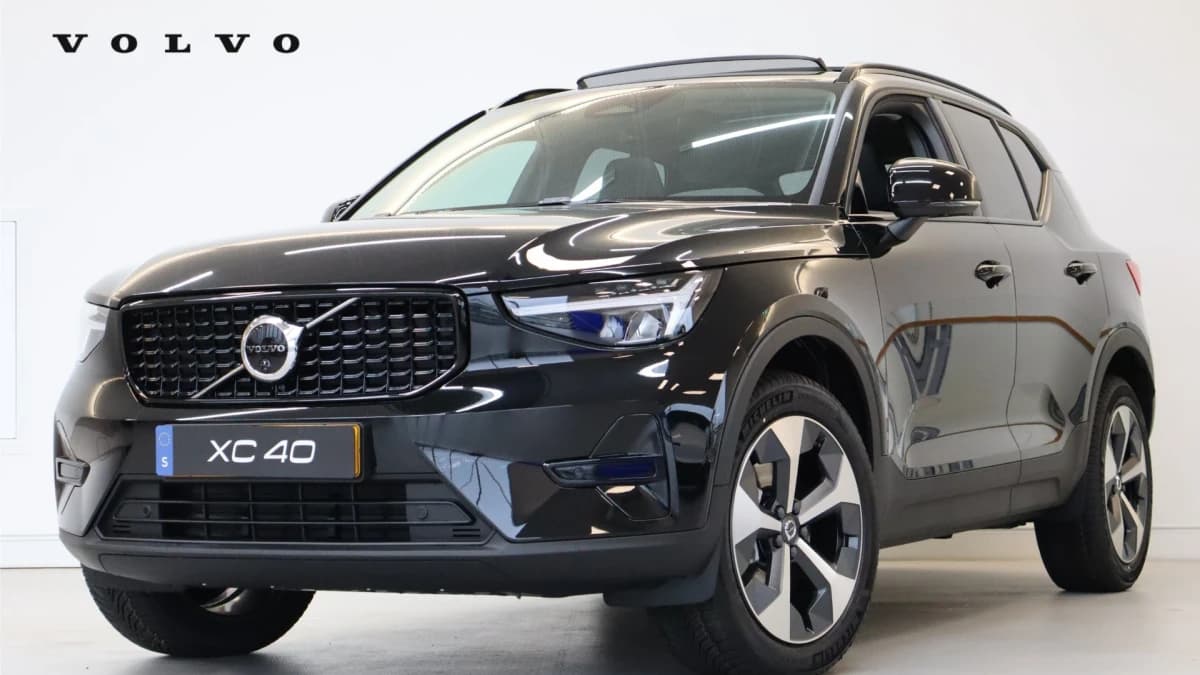 Volvo XC40 — foto 1