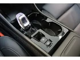 Volvo XC40 thumbnail 33