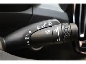 Volvo XC40 thumbnail 39