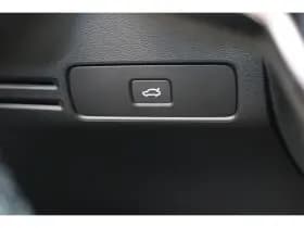 Volvo XC40 thumbnail 40