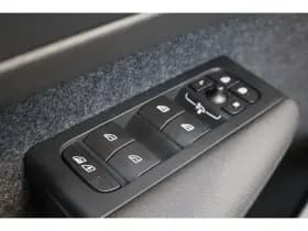 Volvo XC40 thumbnail 49