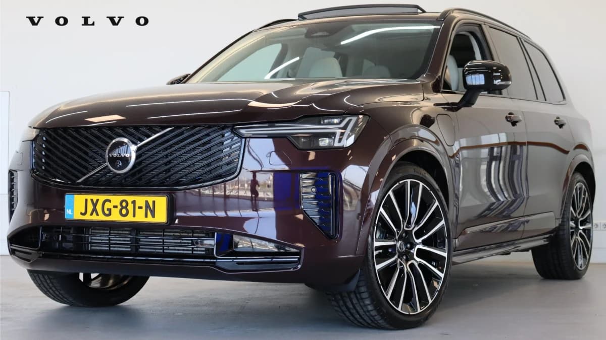 Volvo XC90 — foto 1