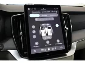 Volvo XC90 thumbnail 44