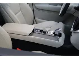 Volvo XC90 thumbnail 49