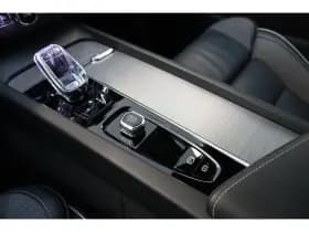 Volvo XC60 thumbnail 37