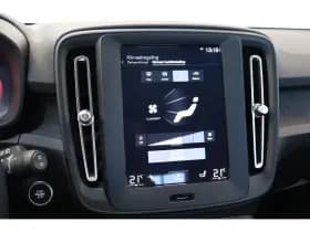 Volvo XC40 thumbnail 21