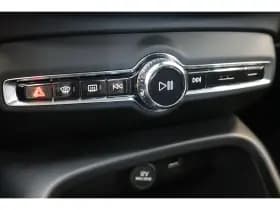 Volvo XC40 thumbnail 24