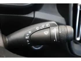 Volvo XC40 thumbnail 30