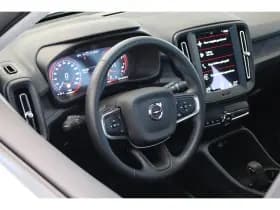 Volvo XC40 thumbnail 38