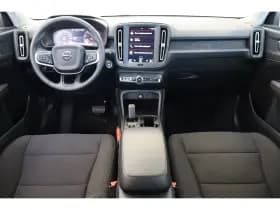Volvo XC40 thumbnail 5
