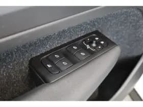 Volvo XC40 thumbnail 41