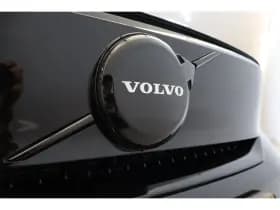 Volvo EX40 thumbnail 21