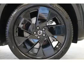 Volvo EX40 thumbnail 7