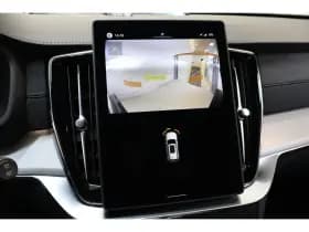 Volvo XC90 thumbnail 34