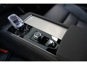 Volvo XC90 thumbnail 40