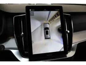 Volvo XC90 thumbnail 10