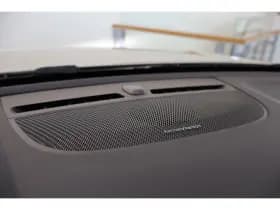Volvo EX40 thumbnail 16