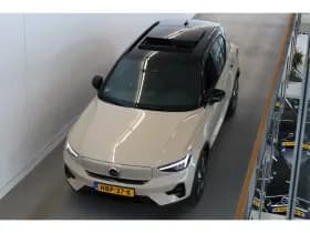 Volvo EX40 thumbnail 17