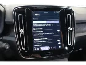 Volvo EX40 thumbnail 23