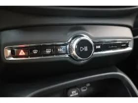 Volvo EX40 thumbnail 32