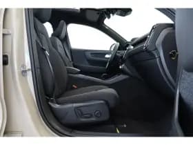 Volvo EX40 thumbnail 47