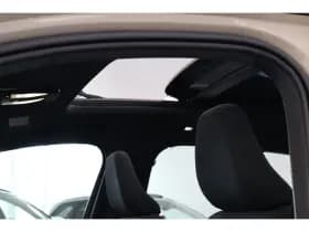 Volvo EX40 thumbnail 9