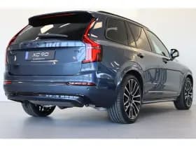 Volvo XC90 thumbnail 3